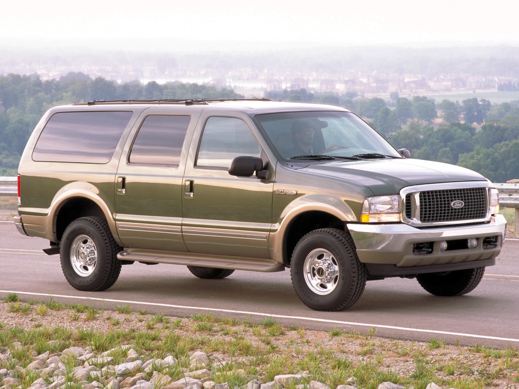 Ford Excursion 7.3 V8 4WD (Automatic)